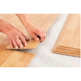 colocação de piso laminado Mendes