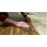 empresa de instalação de piso vinílico clicado Macaé
