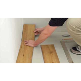 instalação do pisos laminado Itaipava