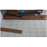 instalação piso vinílico colado Tanque