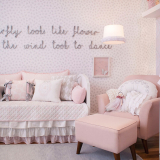 papel de parede para quarto feminino Estácio