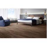 Piso Vinílico de Madeira