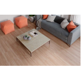quanto custa piso laminado para sala Manguinhos